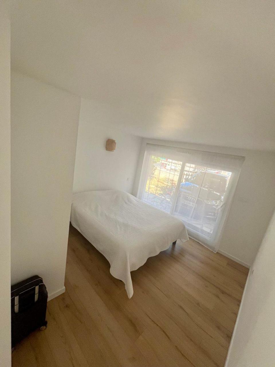 Charmant Et Confortable Appartement Narbonne Exterior foto