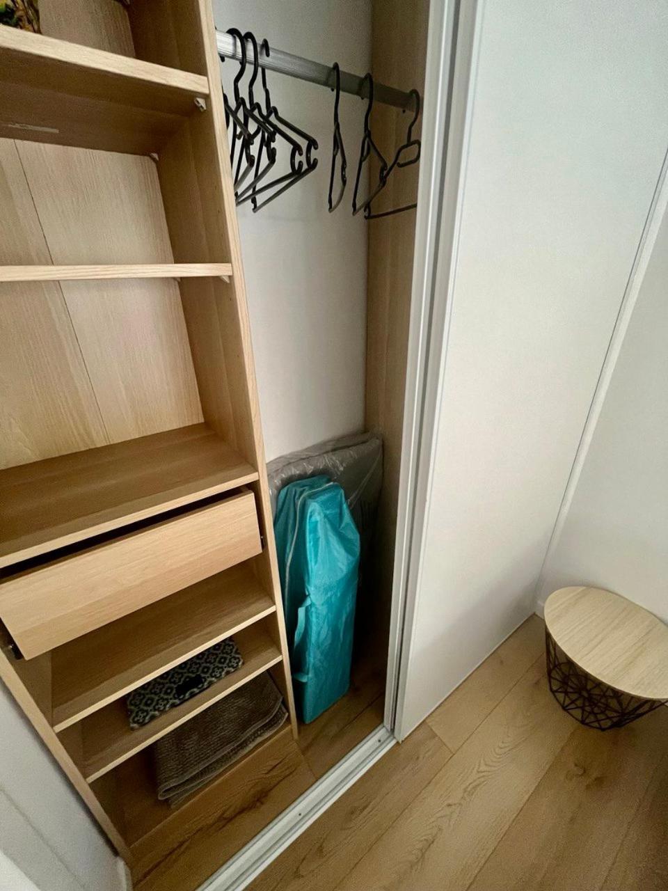 Charmant Et Confortable Appartement Narbonne Exterior foto