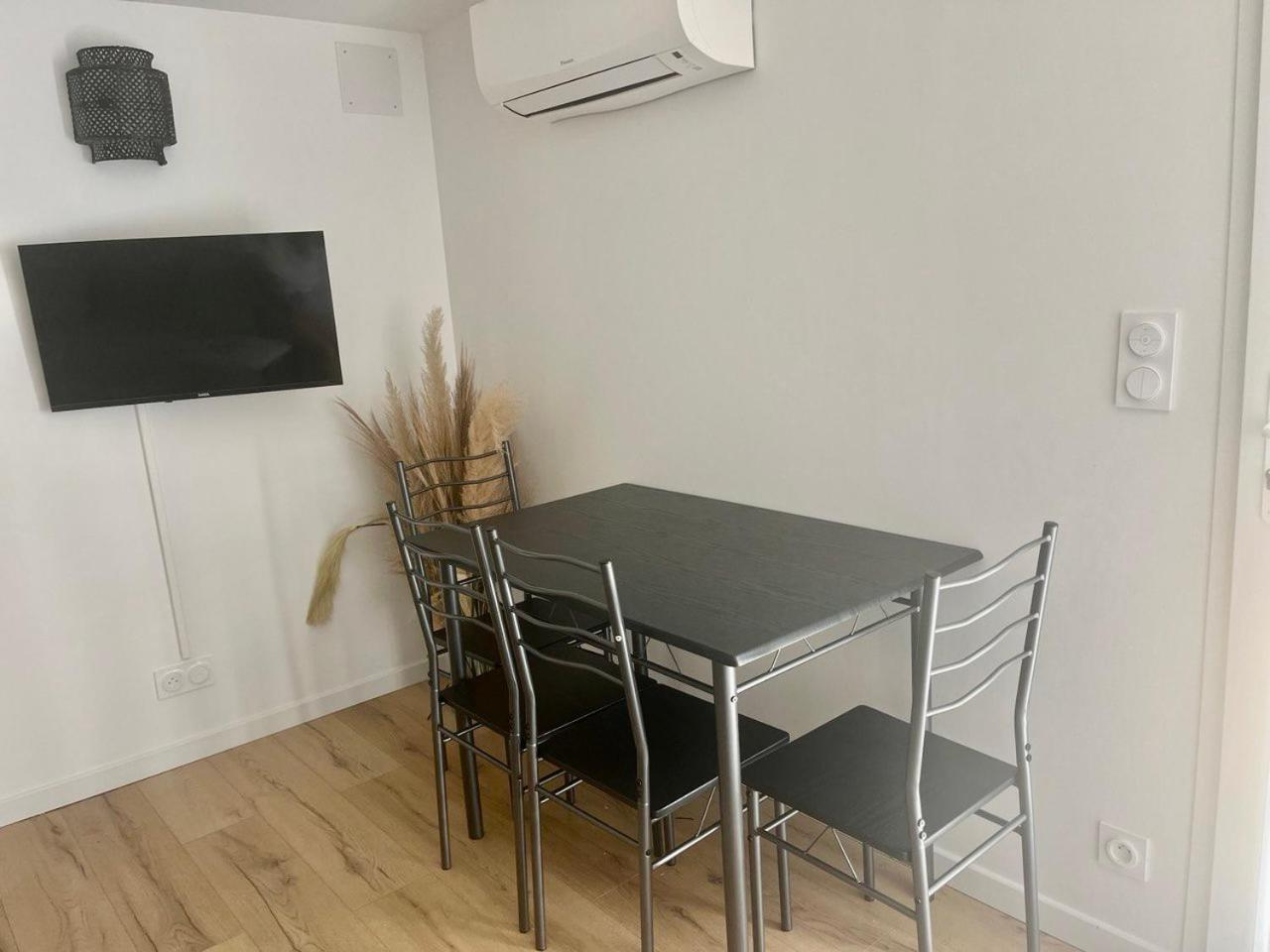 Charmant Et Confortable Appartement Narbonne Exterior foto